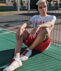 Starring at twinks beauty 5f9097c33f676.jpg
