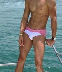 Starring at twinks beauty 5f9097d9de945.jpg
