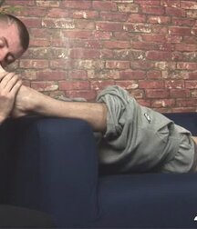 Addicted to friends feet 5f90b17594d04.jpg