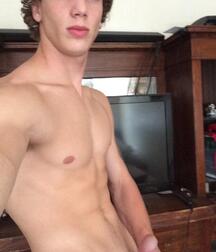 Twinks full of strength 5f91b67d39ff9.jpg