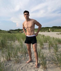 Cool boys on vacation 5f91cd3e67e43.jpg