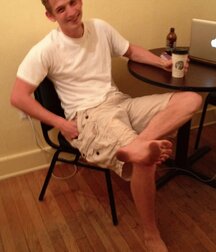 Cool boys on vacation 5f91cd4c822c2.jpg