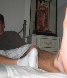 Into feet 5f935a00a0655.jpg
