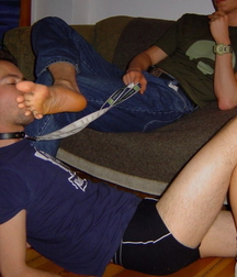 Boys amazing smelly feet 5f945b0eeea78.jpg