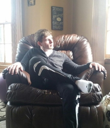 Boys amazing smelly feet 5f945b154d32d.jpg