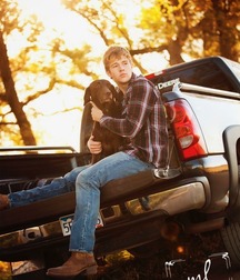 Booted hunks 2 5f949e842bf8b.jpg