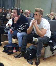 Booted hunks 2 5f949e9d2ea12.jpg