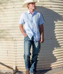 Booted hunks 2 5f949ea3b1502.jpg