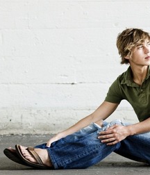 Barefoot and flip flops 5f94ba2bdbaf2.jpg