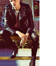 Boys in fashion boots 5f9589c955e5f.jpg