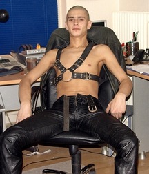 Boys into fetish games 5f973afc2ff55.jpg