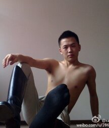 Leather and perfect bodies 5f973d526a382.jpg