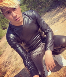 Jeans Leather sportswear 5f99bc3041293.jpg