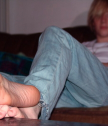 Boy beauties barefoot 5f9acdc45cd86.jpg
