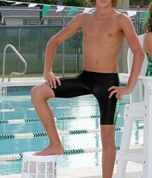 Boys pretty bare feet 5f9acf1dd87aa.jpg