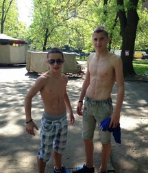 Shirtless boys stunning bodies 5f9b2b1a6abb9.jpg