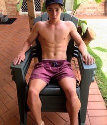 Shirtless boys stunning bodies 5f9b2b2cc0f88.jpg