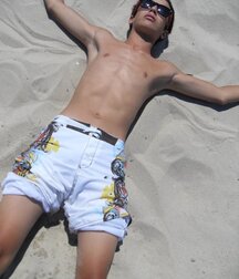 Shirtless boys stunning bodies 5f9b2b35e90f4.jpg