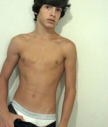 Shirtless boys stunning bodies 5f9b2b39e7f9f.jpg