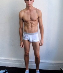 Boys in sweaty anklesocks 5f9edd224e810.jpg