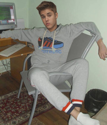 Boys in sweaty anklesocks 5f9edd52a79e5.jpg