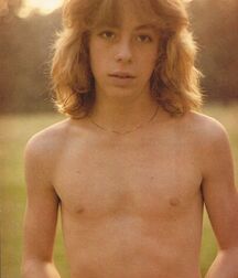 Boys pure beauty 5f9f2ef3975c0.jpg