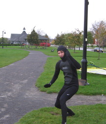 Surfers and divers 5f9f3147e8b77.jpg