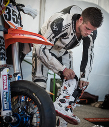 Motobikers 2 5fa0ad2b28f87.jpg