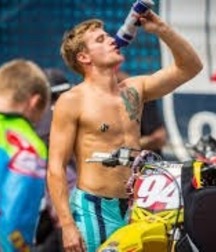 Motobikers 2 5fa0ad4edd4ef.jpg