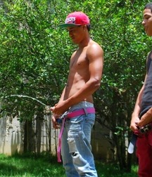 Boys make fresh lemonade 5fa191fb4a13c.jpg