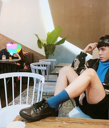 Handsome 5fa19360a4923.jpg