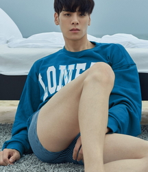 Handsome 5fa1936e78271.jpg