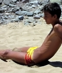 Loving the puppies 5fa19592342c5.jpg