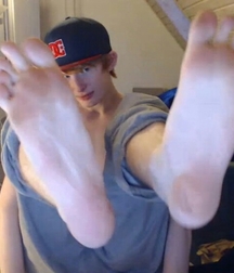 Worship teen boys feet 5fa19707a8d19.jpg