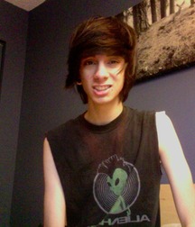 EMOs 5fa31f6199dd9.jpg