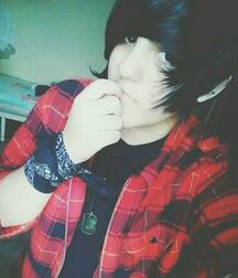 EMOs 5fa31f7b4e494.jpg