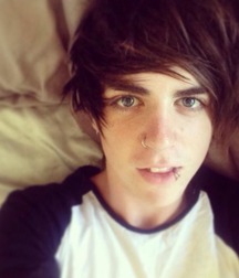 EMOs 5fa31f996d156.jpg