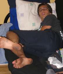 Who will clean these dirty feet 5fa344a5dc358.jpg
