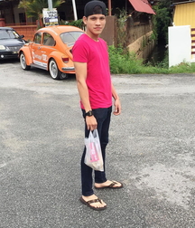 Flip-flop guys 5fa354cf7c874.jpg