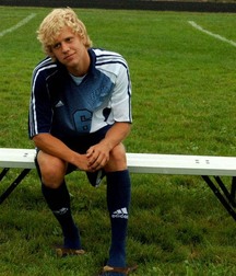 Soccer and football boys 5fa3603375bb9.jpg
