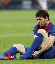 Soccer and football boys 5fa360ba96c05.jpg