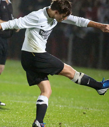 Soccer and football boys 5fa360d188cd2.jpg