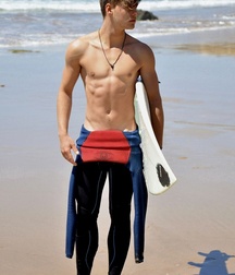 California surfer boys 5fa497a12021d.jpg