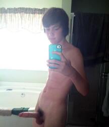 Twinks show their dicks 5fa57c74a5467.jpg