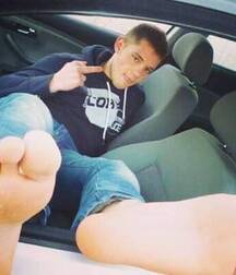 Loving boys pretty feet 5fa5812d5dd38.jpg