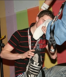 Sniff and taste 5fa58e521b420.jpg