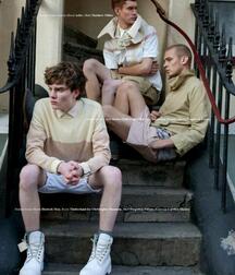 Guys in shorts 2 5fa5d37b193b1.jpg