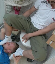 At masters feet 5fa6c3ae123fc.jpg