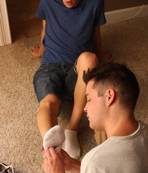 At masters feet 5fa6c3f9c26d9.jpg