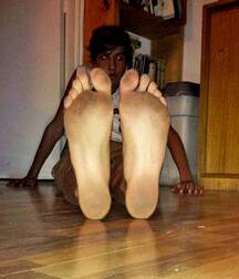 Amazing foot friends 5fa7126aec343.jpg